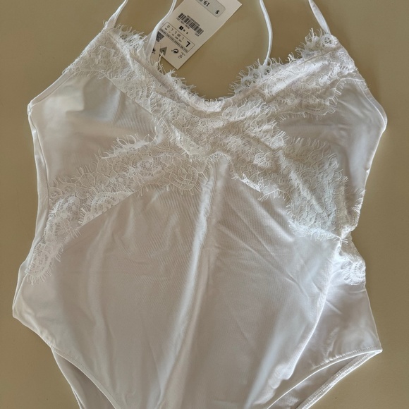 ZARA White Lace Trim Bodysuit – Size L (NWT) - Picture 1 of 4